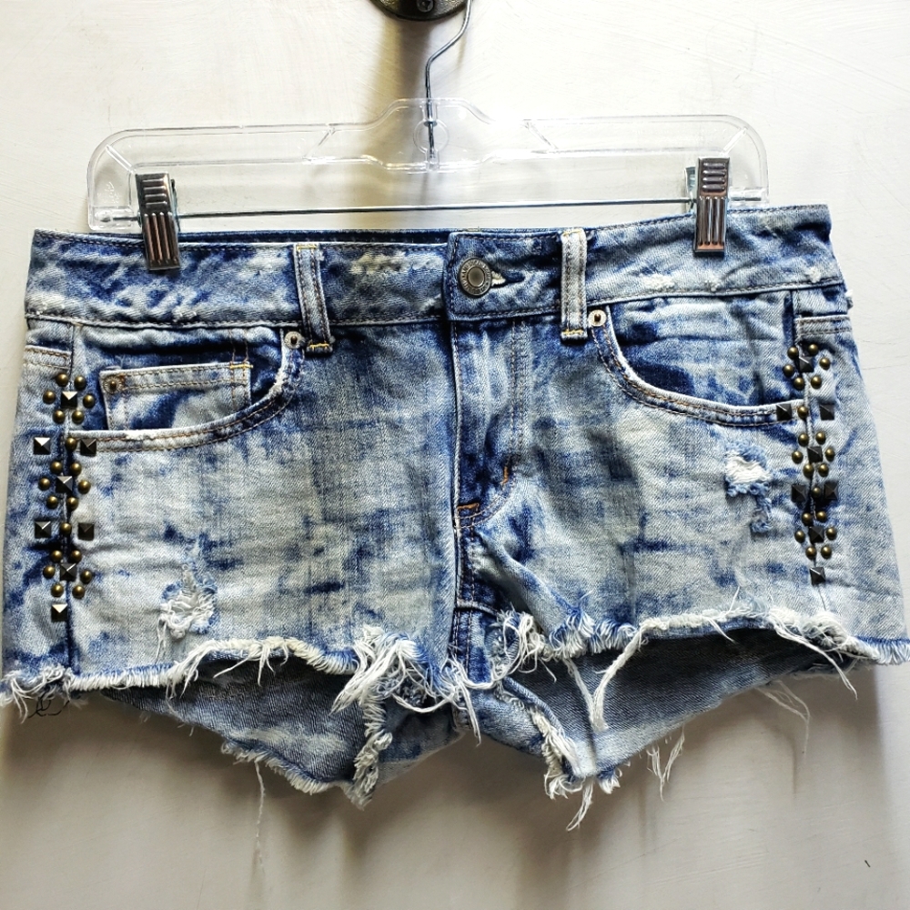 American Eagle Outfitters Distressed Blue Jean Shorts